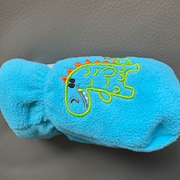 TRUE NORTH super cute baby mittens sz 12-24 months blue with Dino embroidered - Picture 5 of 5